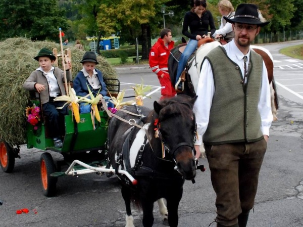 Umzug beim XV. Käsefestival in Kötschach-Mauthen