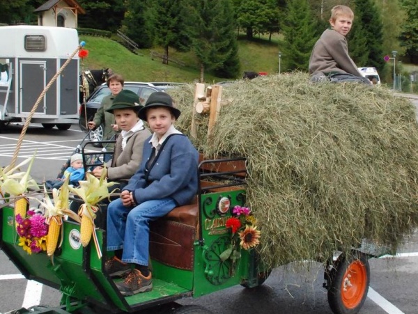 Umzug beim XV. Käsefestival in Kötschach-Mauthen