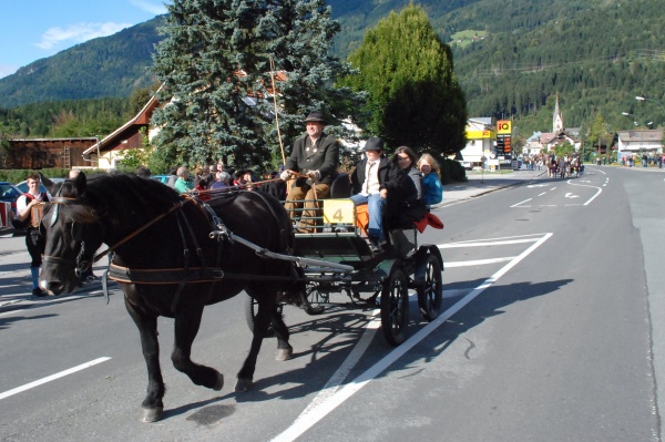 Umzug beim XV. Käsefestival in Kötschach-Mauthen